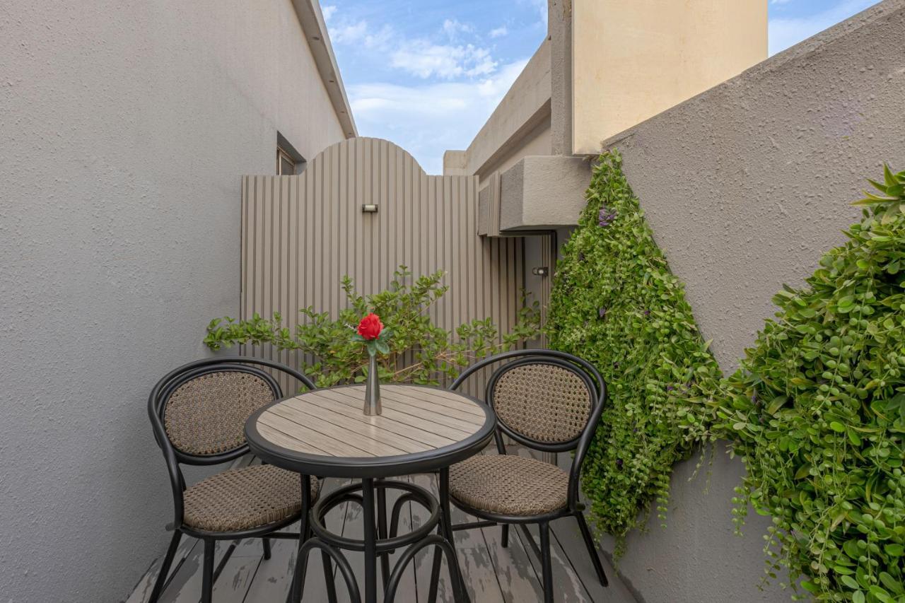 Hotel Seven Gardens *