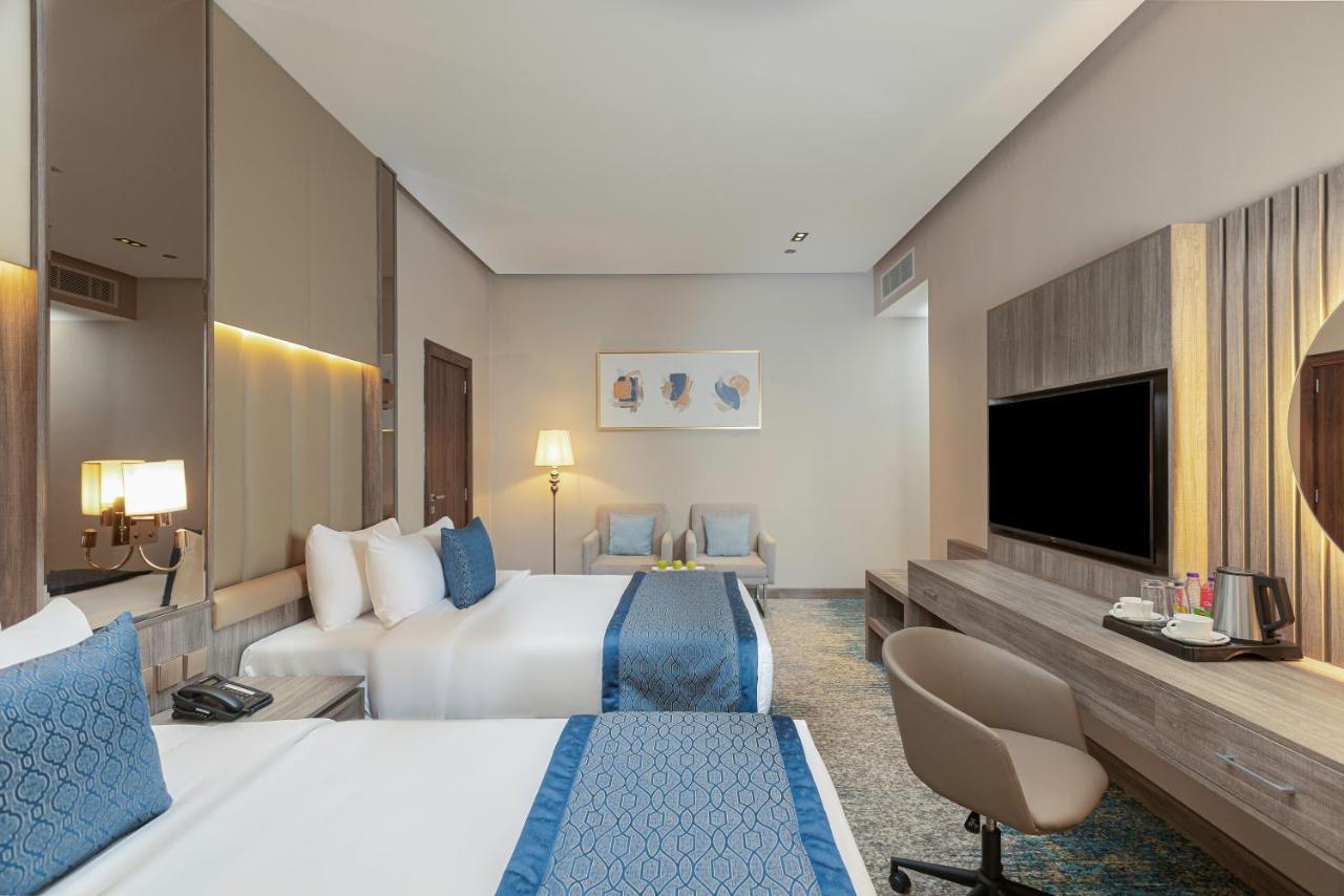 Hotel Seven Gardens *